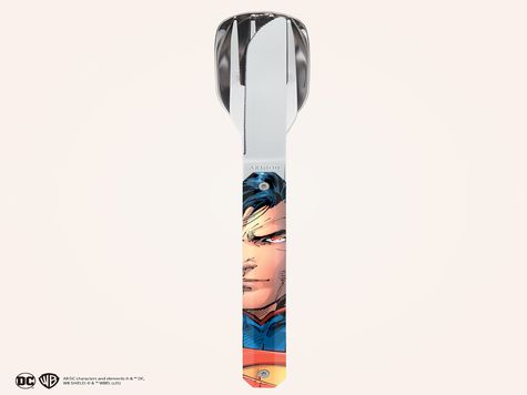 Straight Cutlery 12h34, Superman